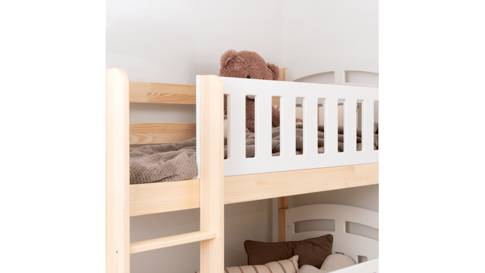 Łóżko drewniane piętrowe ZUZIA PIĘTROWA Z WYSUWEM – Meble Wróbel, naturalne drewno sosnowe
