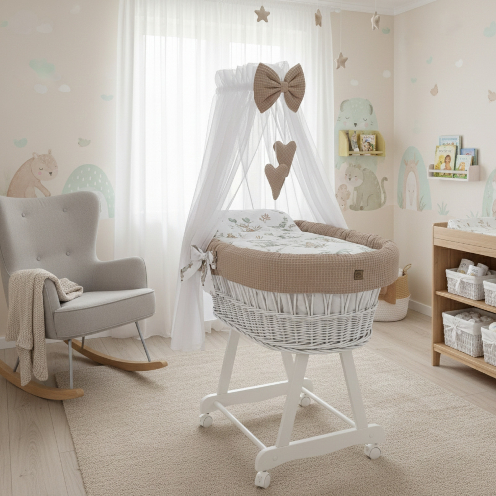 Kosz Mojżesza Z Baldachimem Na Rolkach