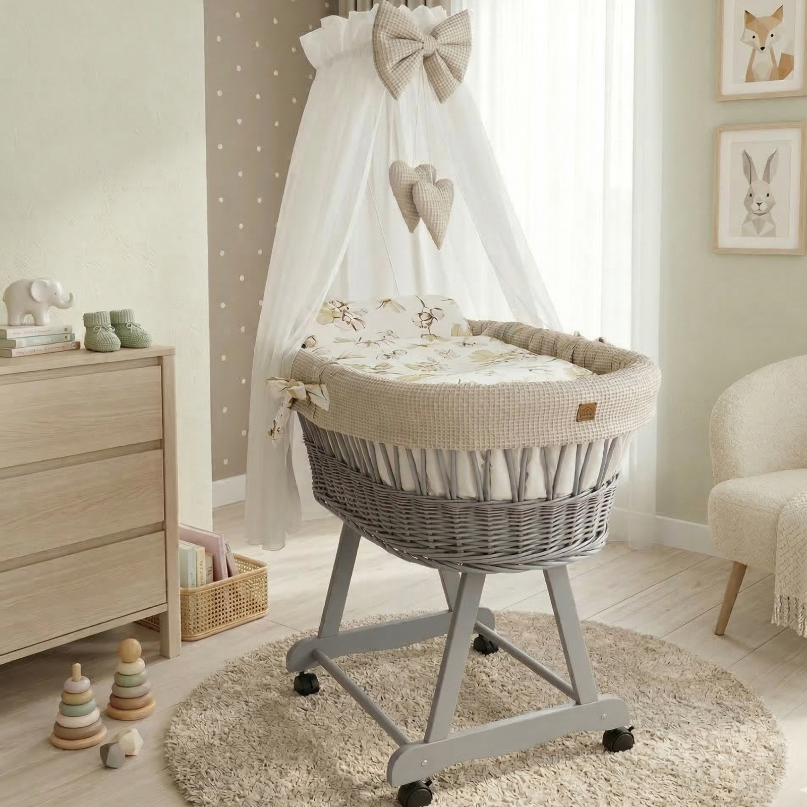 Kosz Mojżesza Z Baldachimem Na Rolkach