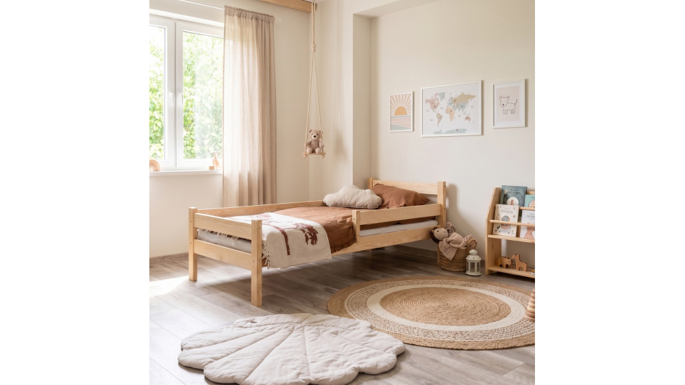 Drewniane łóżko dziecięce Pawełek Max sosna Meble Wróbel