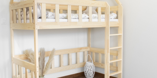 Kiedy łóżko na antresoli to najlepsze rozwiązanie?